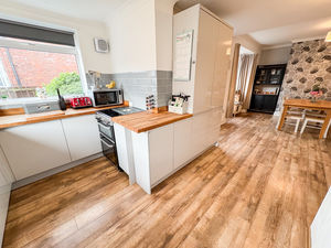 Photo 5- click for photo gallery